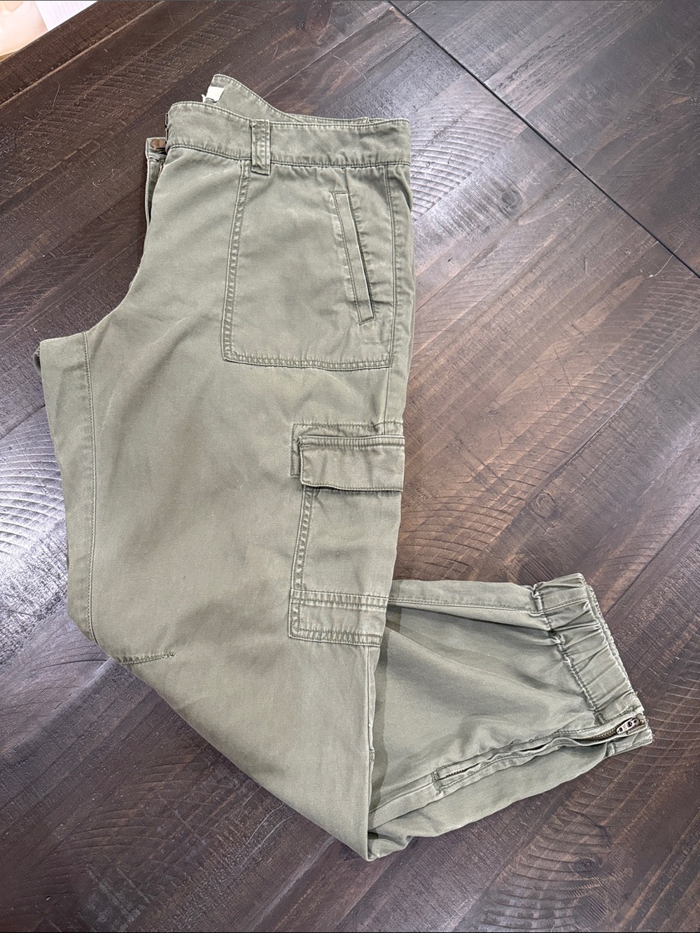 LOFT Olive Green Cargo Mid-rise Jogger Pants Utility Ankle Zip Pant Size 10
